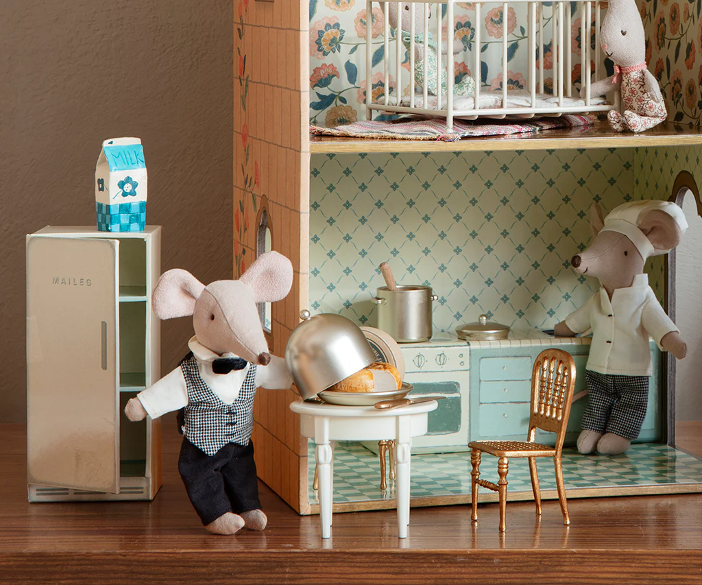 Waiter Mouse by Maileg