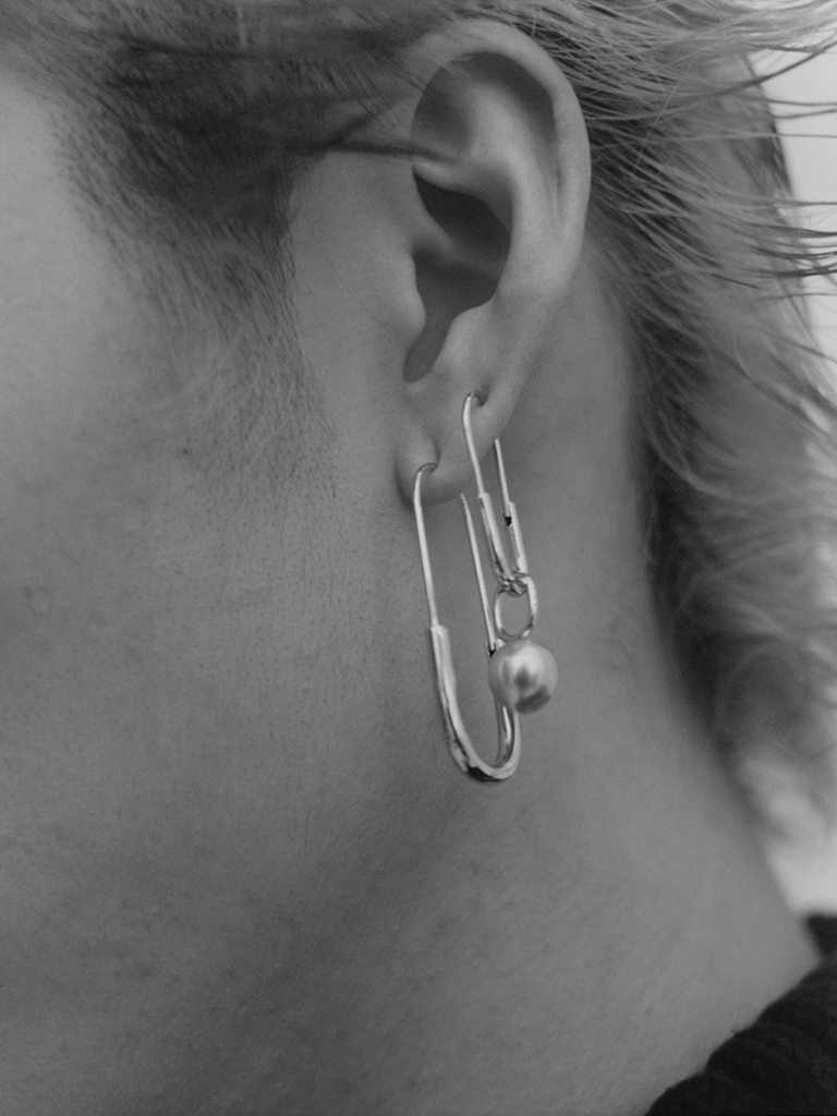 Small Chance Earring (Gold) by Maria Black