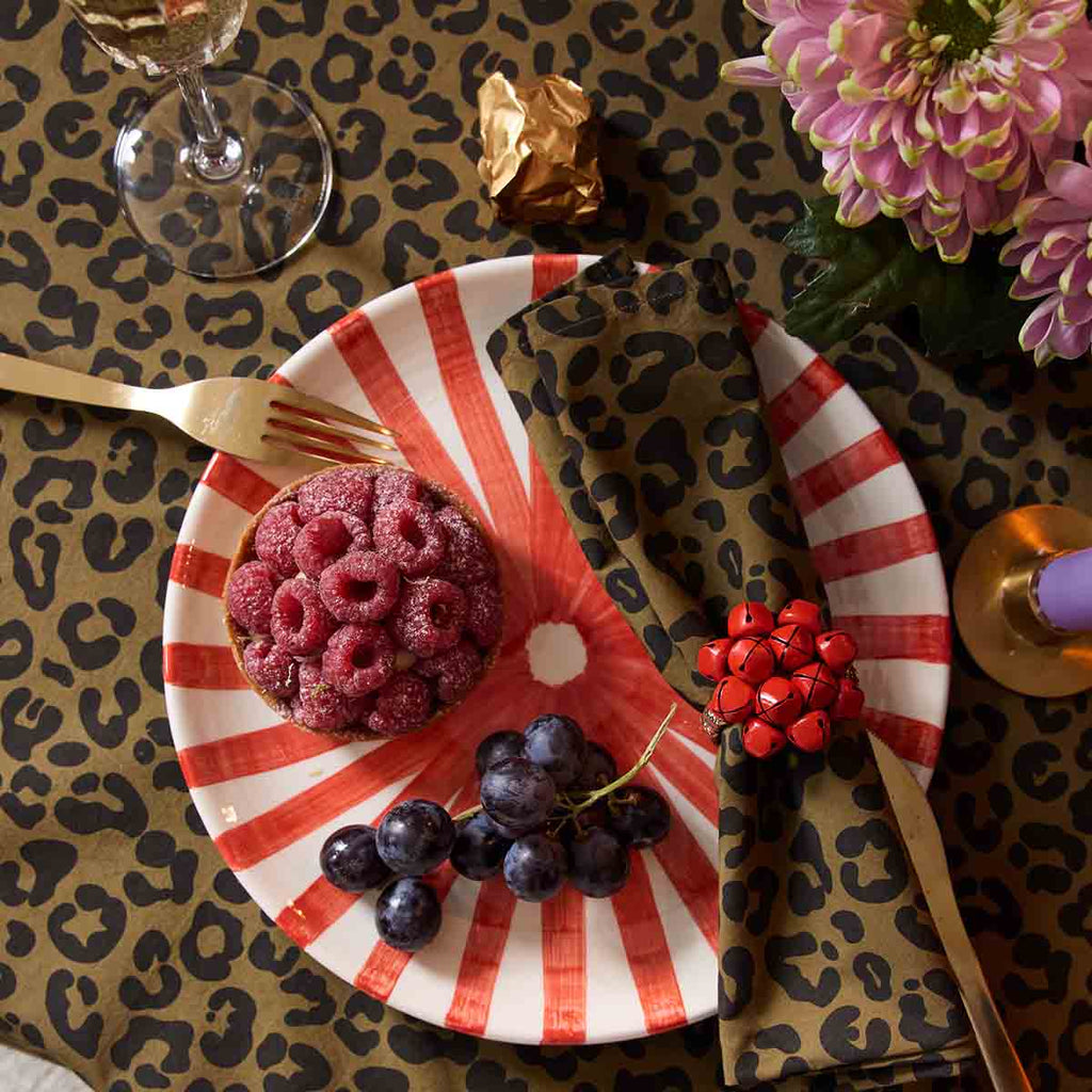 Napkin (Graou Olive) by Rose in April