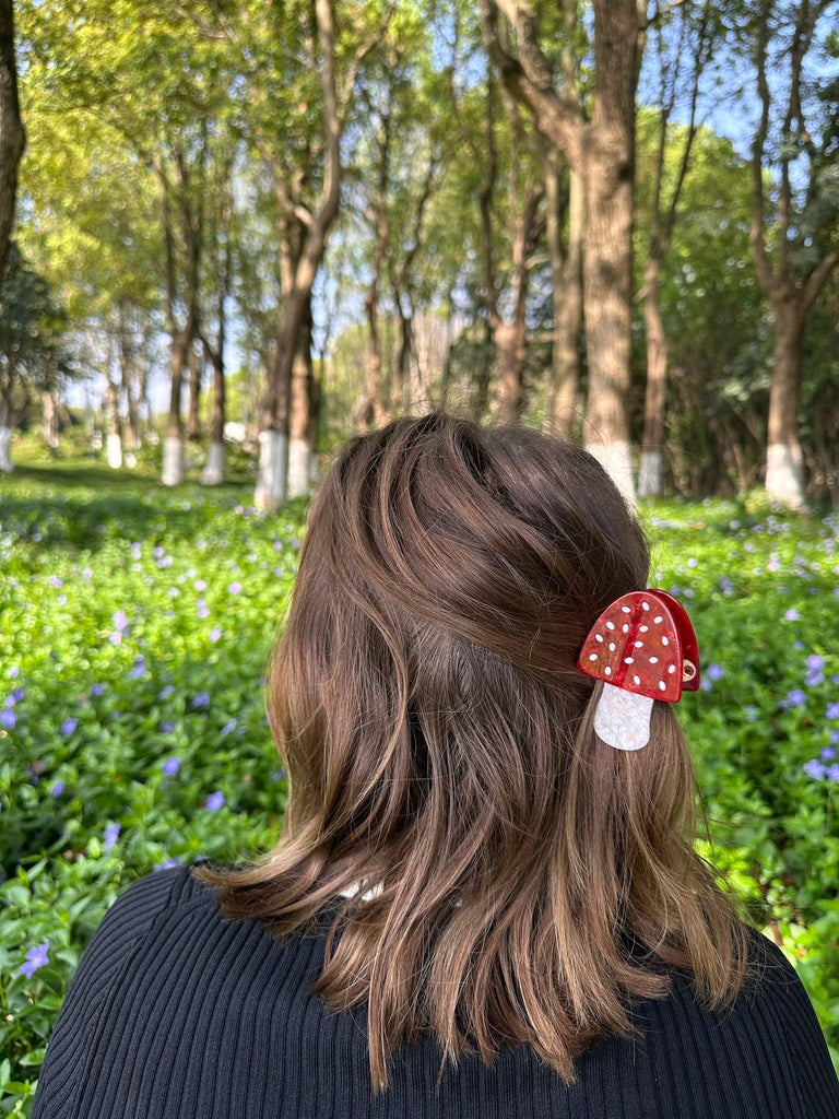 Hand-painted Toadstool Claw Hair Clip by Solar Eclipse