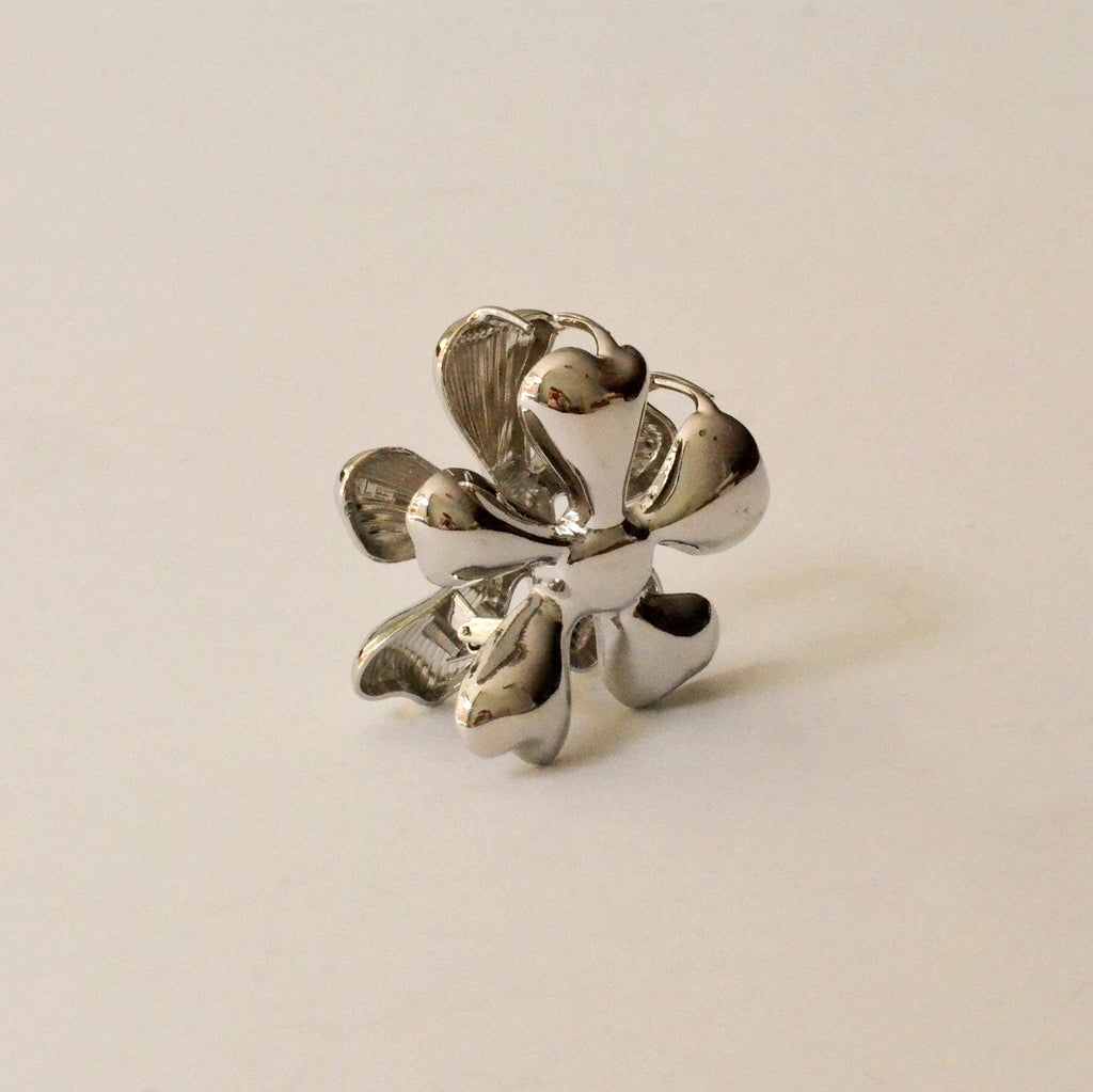 Flower Hair Claw (Silver) by nar'sha