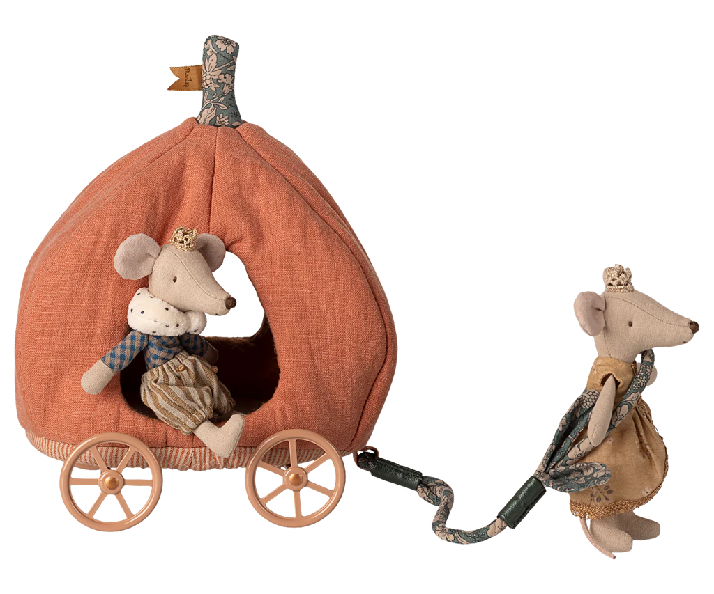 Pumpkin Carriage by Maileg