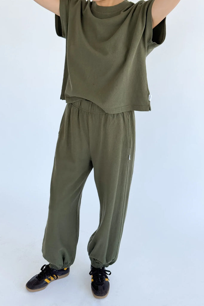 Balloon Pants (Olive) by Le Bon Shoppe