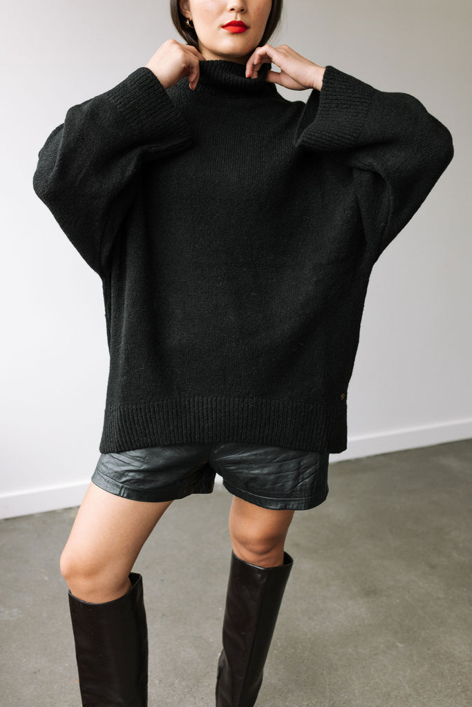 Alpaca and Wool Blend Sweater (Black) by ottod'Ame