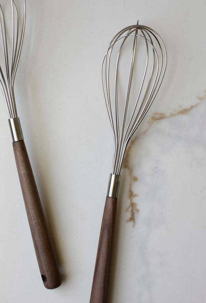 Kitchen Whisk by Fodory