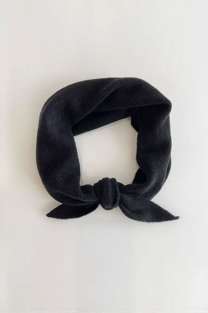 Fuzzy Wool Cravat Scarf (Black) by Billy Bamboo