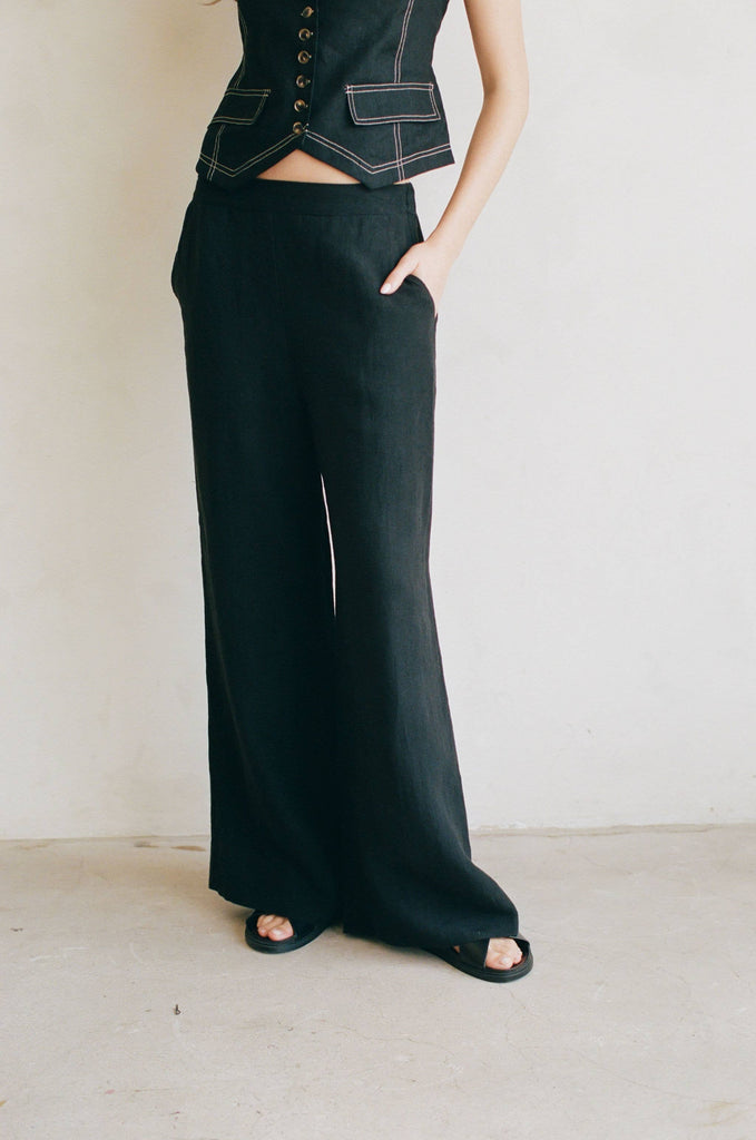 Woven Wide Leg Pants (Black) by a.ren