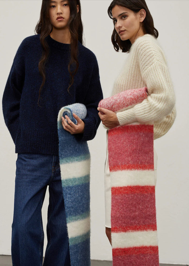 Sofia Alpaca Scarf (Blue) by surprise