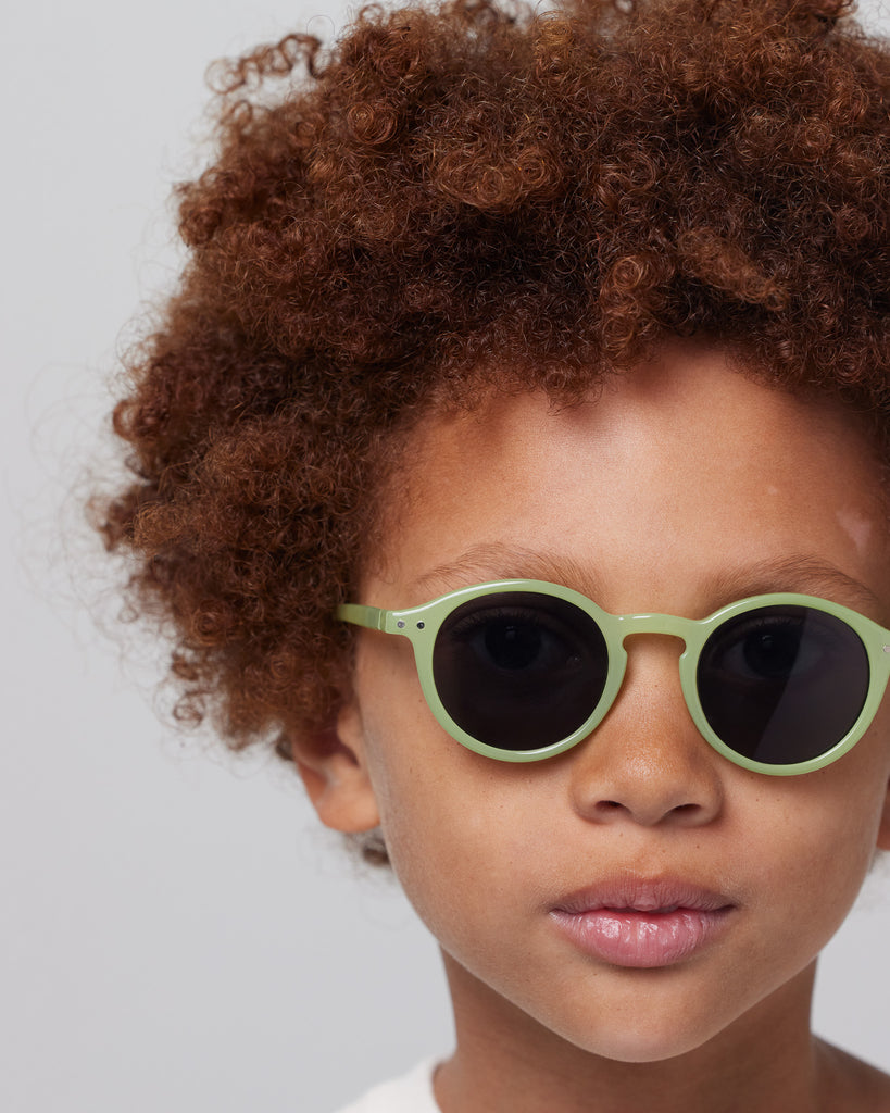 #D Pear Sunnies (5-10 Years) by Izipizi