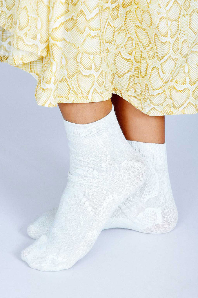 Shimmer Ankle Socks (White) by Tailored Union